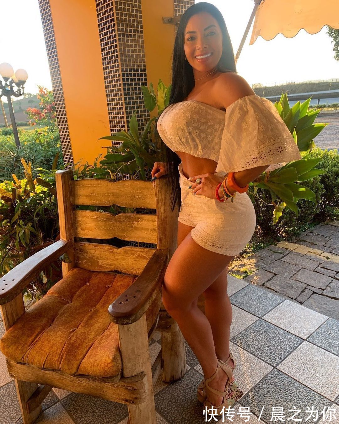 ·帕斯科莱托|168斤巴西模特爱健身,拥有丰腴身姿,很多人为之倾倒