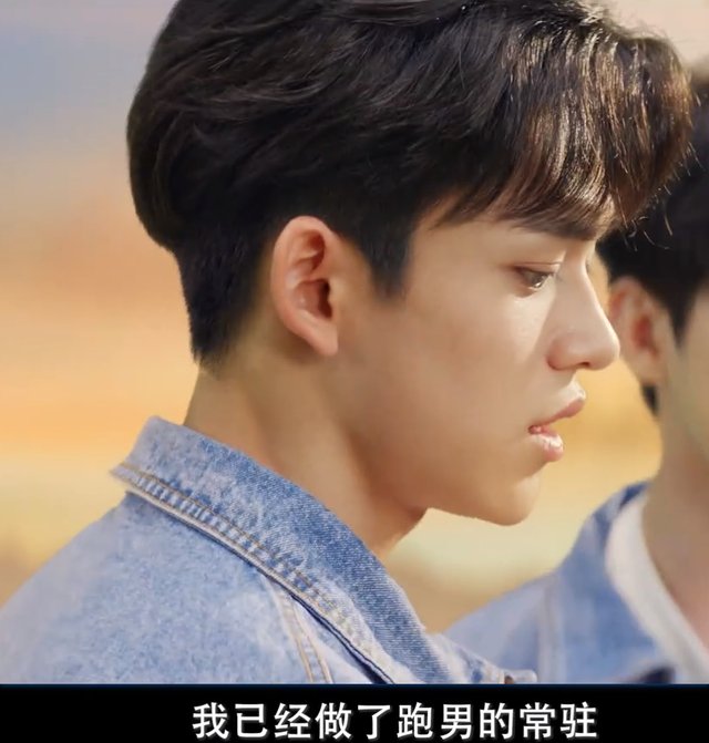 《奔跑吧9》成员自夸，baby美了九季已看腻，黄旭熙最让人不能忍