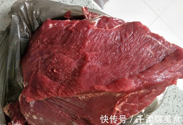 甜面酱|做酱牛肉,学会“3泡2酱1色”,肉质软烂入味,颜色红亮还特香