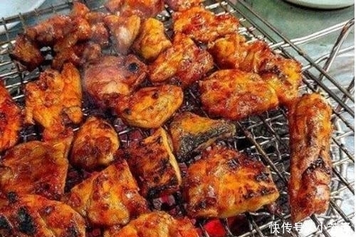 暗语|吃烤肉时, 服务员问要不要纸, 这是一种暗语, 不懂就囧了