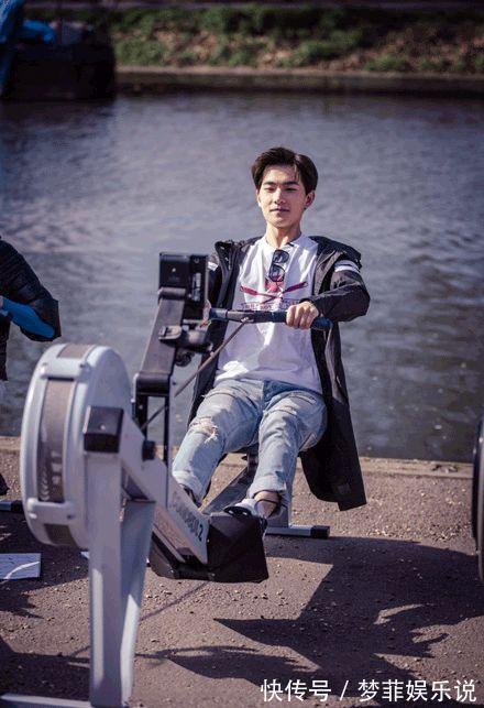 锻炼|钟南山家里一闪而过的这个健身器械,好多电视剧里的精英都爱用!