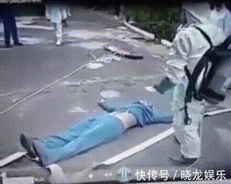 |搞笑GIF:妹子你这身材还是遵守一下交通规则