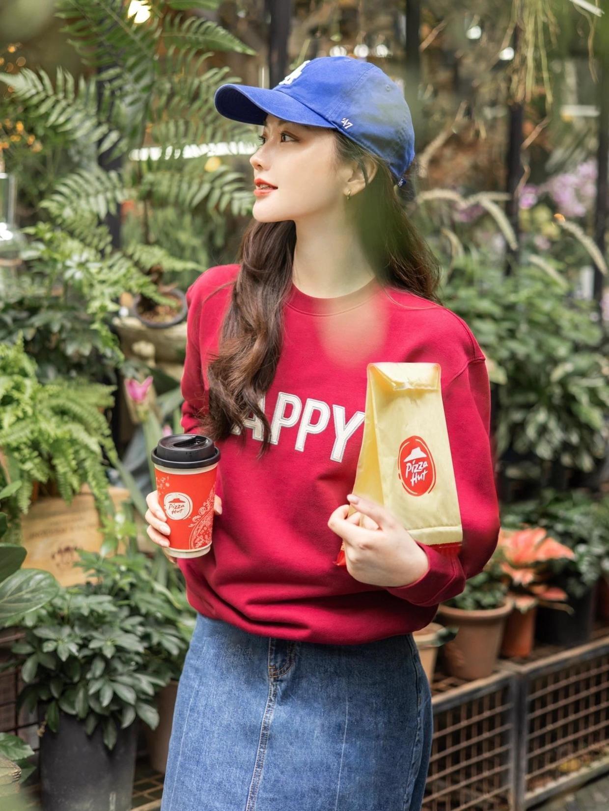 小姐姐|谁说冬日就穿不出活力感?元气卫衣来帮忙,让你秀出满满活力范