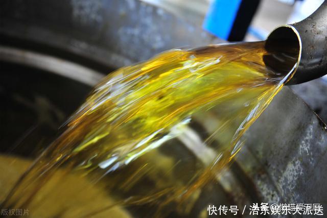 买食用油,选“冷榨油”还是“热榨油”?有啥区别?涨知识了