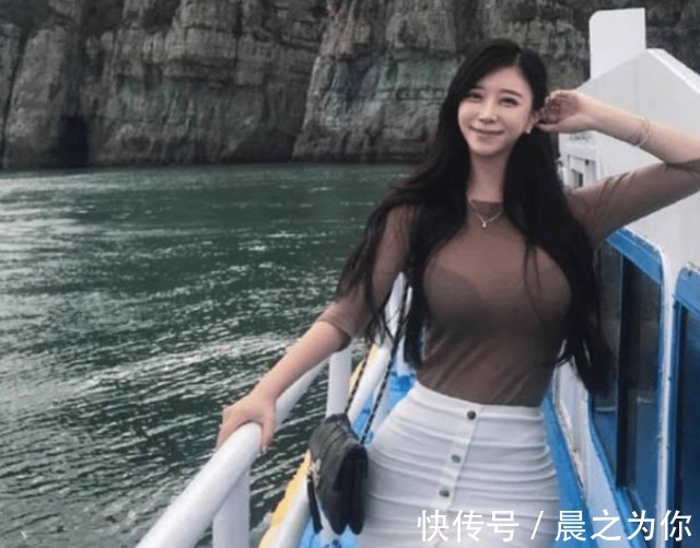 健身|韩国“九头身”模特,拥有蜂腰大长腿,运动让她魅力四射