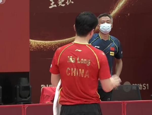 奥运|4-1！马龙大爆发，3-0放水18岁小将，秦志戬鼓掌，奥运真不虚张本