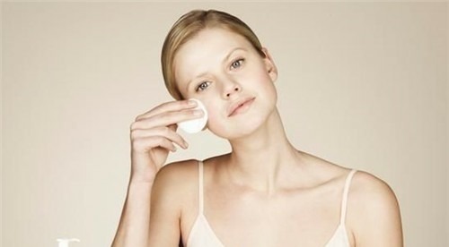 标准 护肤品标准用量姐妹们知道吗?你涂防晒用量达到有效标准了吗?