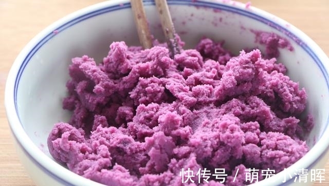 紫薯|糯米粉别再做雪媚娘了,教你简单又好吃的做法,多吃也不怕胖!