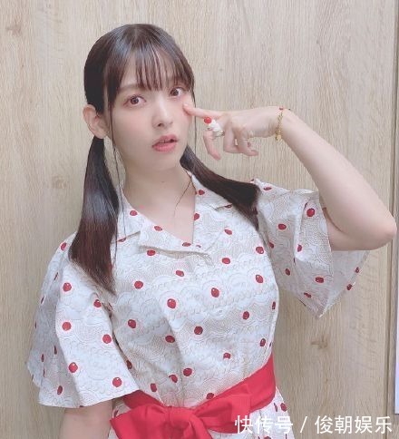 特利迦奥特曼|姐姐抽我!上坂堇出演《特利迦奥特曼》反派人间体