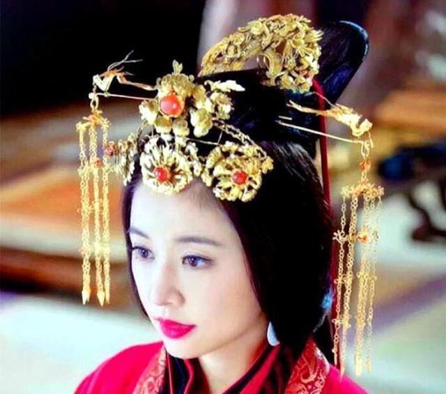 仕宦当作执|生子应生刘庄和刘苍,一个明君和一代贤王,这才是人生百年后……