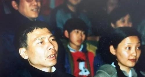 冯小刚爱情往事 老炮儿的青春给了谁 快资讯