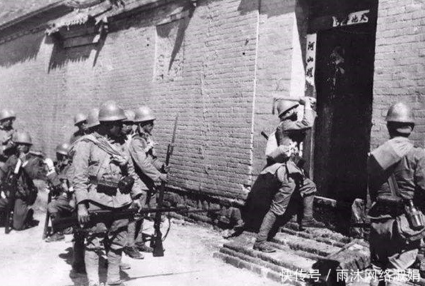 真实的战场上,普通人中弹后还能活多久?老兵:电视剧误导观众