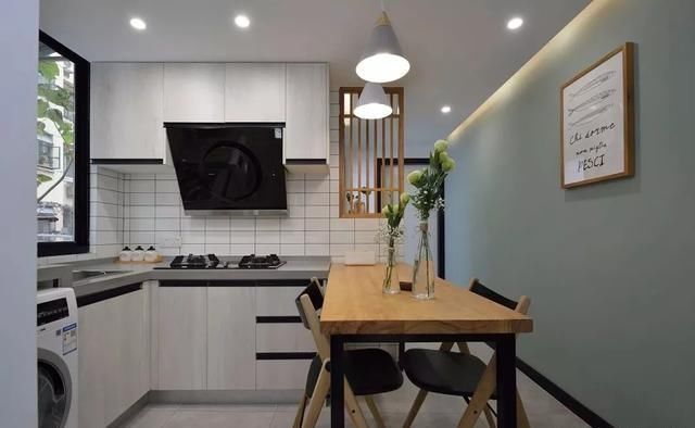 百叶帘|神乎其技!36㎡学区房,硬是做出了3室2厅!住了一家5口还不挤?