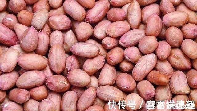 胆囊手术|花生好吃不贵，对身体还有很多好处，但这5类人不能吃