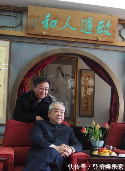 范老师&范曾给点时间,我将超越八大山人!李敖就凭账房先生水准