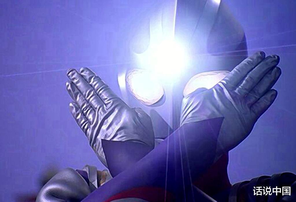 迪迦|《迪迦奥特曼》大结局遭到篡改,迪迦本来没有闪烁形态!