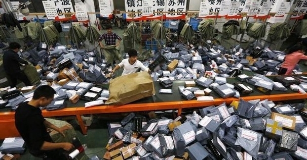 快递公司|村镇快递店转让费8万，一年赚多少老板保本就不错了