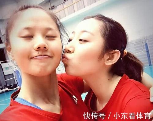 球迷们|女排球星恋爱了?大帅哥成为护花使者,龚翔宇甜蜜时刻让人羡慕