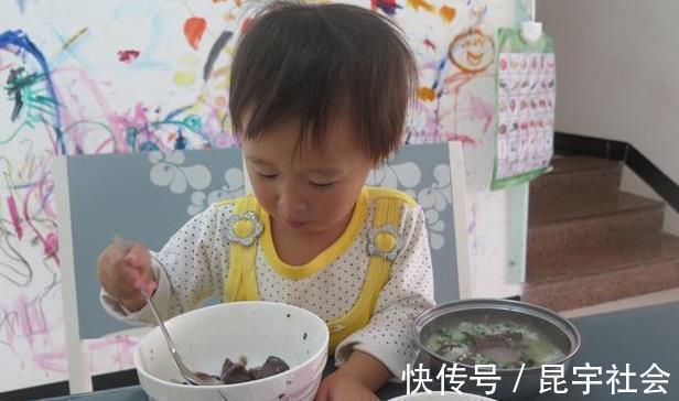 脾胃|儿科医生呼吁常见的3种早餐,脾虚又积食,尤其第一种,别坑娃