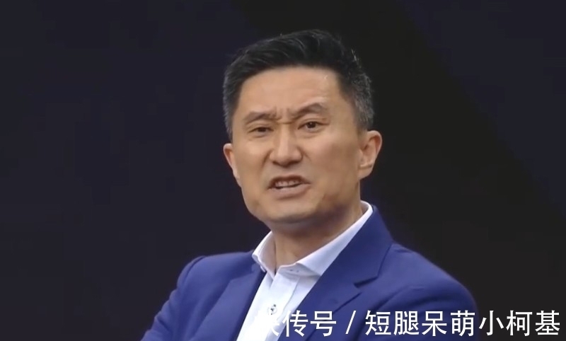 广东男篮|32岁周鹏又爆发了!15分钟8中7狂砍14分,杜锋期待他扮演关键先生