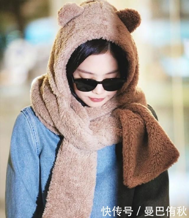 女生|“头包脸”的女生有多好看?不管是戴帽子还是眼镜,都洋气显脸小