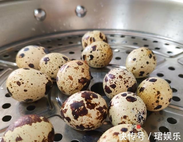 肉末|蔬菜中的补钙冠军,夏天常给孩子吃这菜护眼又长个,比喝牛奶强!