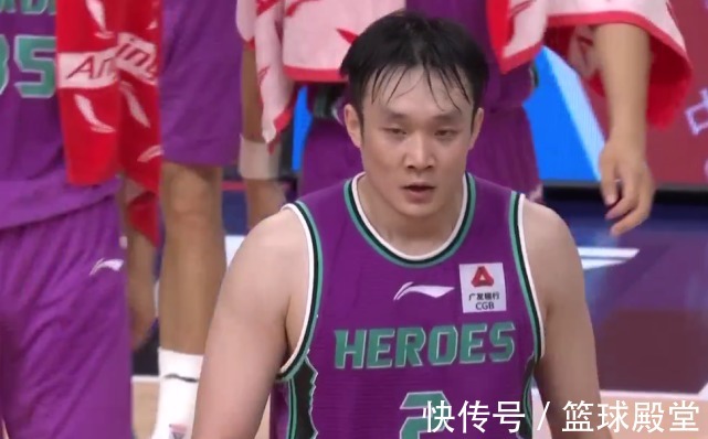 长春|山东正式放弃2将出征长春,1细节证明宫鲁鸣对于丁彦雨航的青睐!