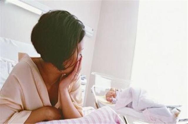 剪刀|5年前因吃奶太用力,被亲妈拿剪刀划破脸颊的男婴,现状如何?