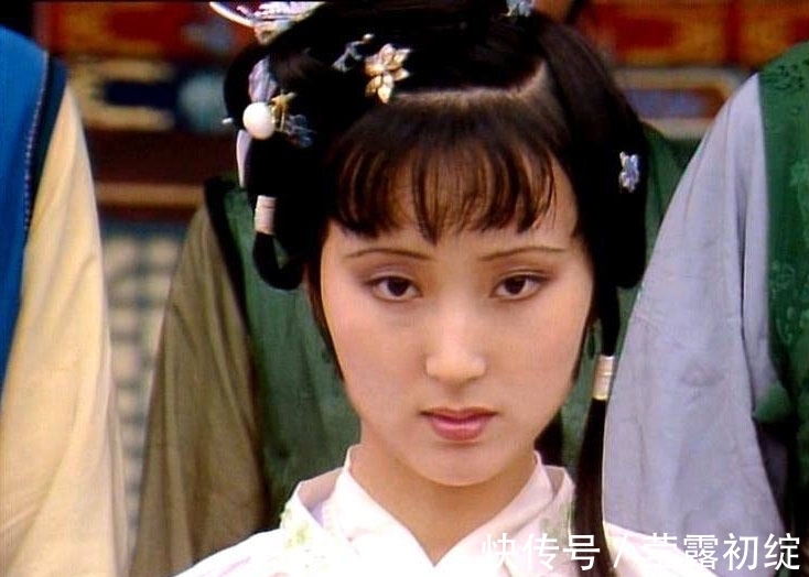 态度|林黛玉初进贾府时,态度谦逊低调,为何没几天就变得目中无人?