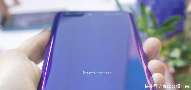 拍照|喜欢华为手机别乱买, 这四款最值得入手, 大家都会夸你买对了!