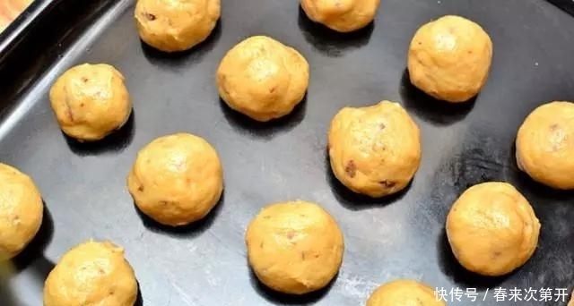 曲奇|一招教你用平底锅做出香甜酥脆的南瓜曲奇!