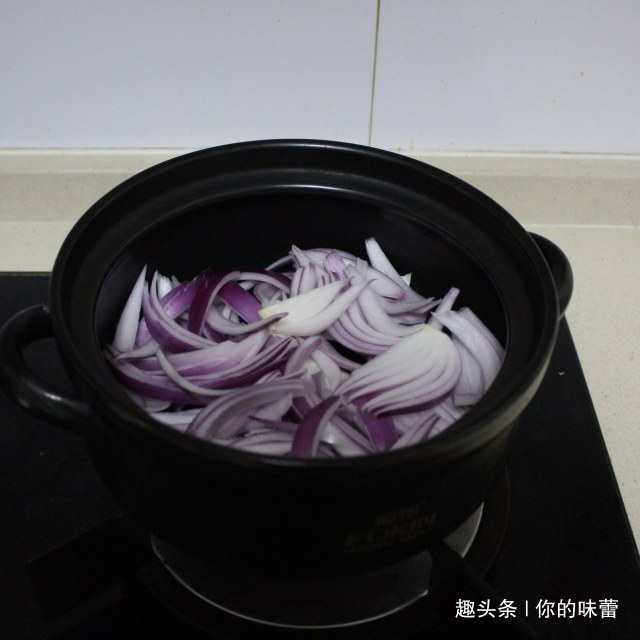 砂锅|干锅土豆片，香辣过瘾，做法简单，好吃到放不下筷子