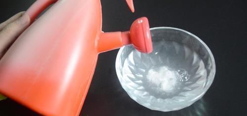 窍门|白墙脏了不用重新刷, 教你一个窍门, 简单一擦, 立马干净如新