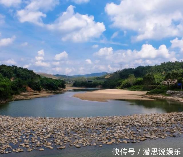 广东|广东最精致百年村落，依山傍水风景如画，香甜水果丰富多样