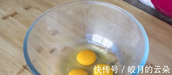 牛奶10种新鲜做法，软软糯糯，解馋又好吃，上桌抢光！