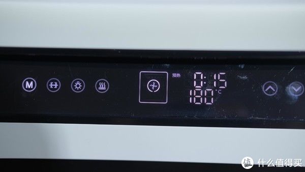 空气炸烤箱和烤箱有什么区别？用一个空气炸烤箱搞定一切料理，多功能才是王道！