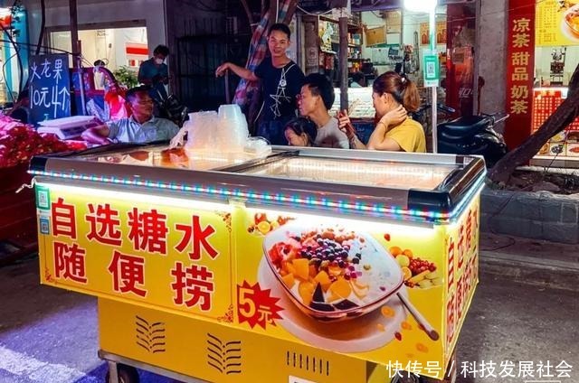 从头吃到尾的平西夜市,没有人能饿着出来!