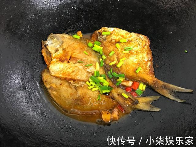 老少皆宜|不管炖什么鱼，两种调料不能放，不然鱼又腥又难吃，看完别再错了
