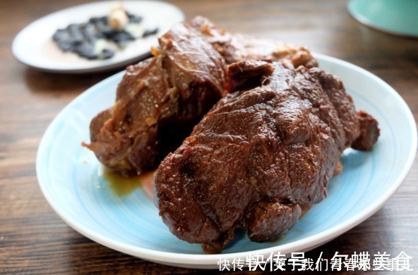 做酱牛肉时，多加“3酱”，牢记3个步骤，保证酥烂入味，酱香十足