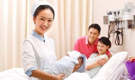 良辰吉日|生孩子时都说顺产好,但为什么女星大都选剖腹产看完你就明白了