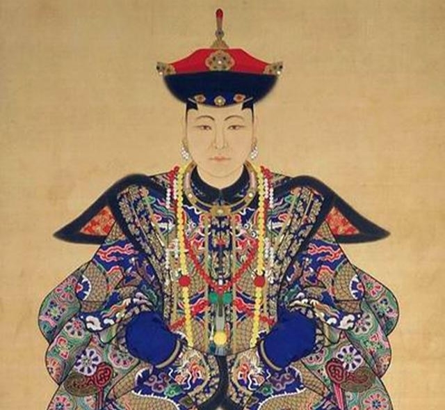 额娘|苏麻喇姑：出身侍女却成康熙“额娘”，死后整个皇宫为她披麻戴孝