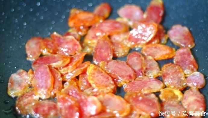 秋葵|秋葵第一次这么做,又简单又营养,不吃秋葵的孩子都夸太好吃