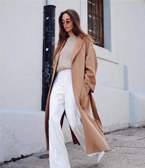 女人不管多大年纪，大衣建议多穿这3种“颜色”，时髦显白又减龄