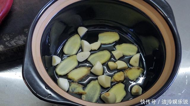 鱼肉|鱼肉的美味做法,又香又好吃的一道家常菜,我家夏天经常吃