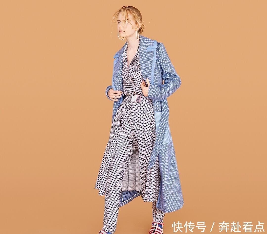 开春第一条裤子,烟管裤的正确打开方式,承包你的春季穿搭!