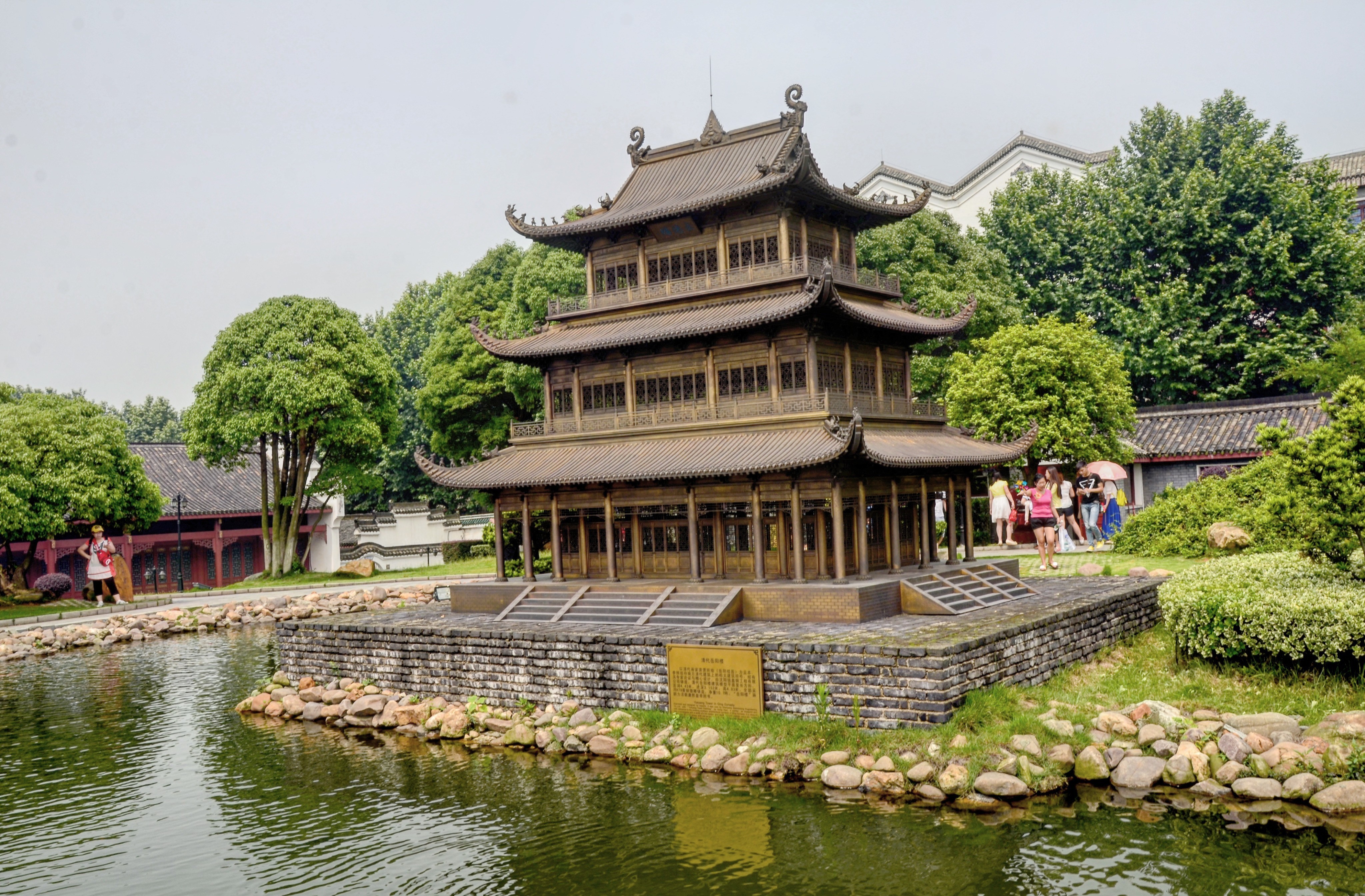 木质|三大名楼中唯一木质结构建筑,为鲁肃对抗关羽所建,小乔就葬于此