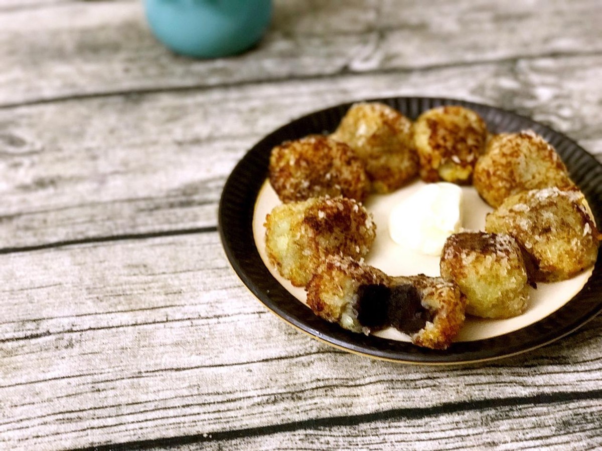 家里面有土豆的可以试试这样做，外酥里嫩，非常好吃