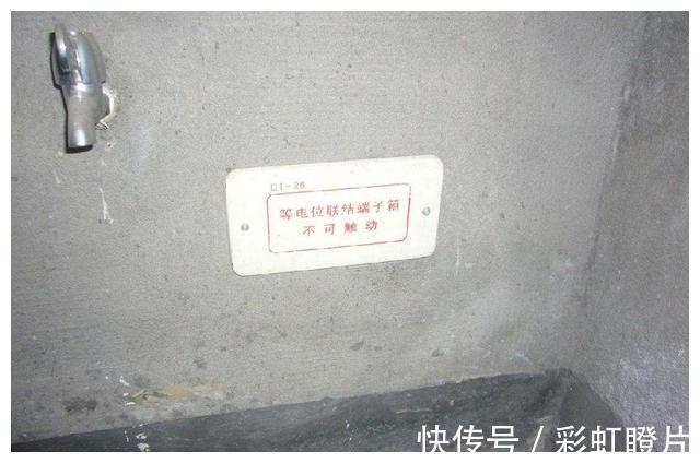 安装|卫生间不安装这东西,就等于埋了个“定时炸弹”,千万别忽视
