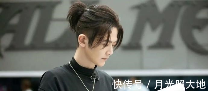 strong|《哥哥》喜爱度排名:赵文卓第22,陈小春第三,第一名断崖式领先