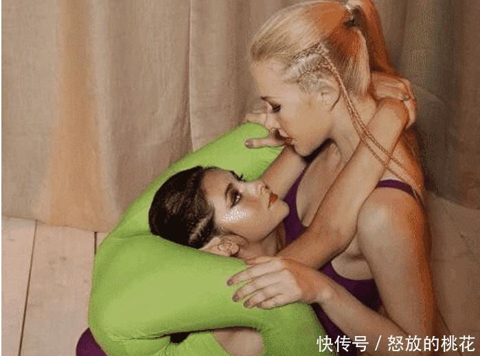 演绎出|双胞胎小姐姐表演柔术, 演绎出一种没有骨头的美